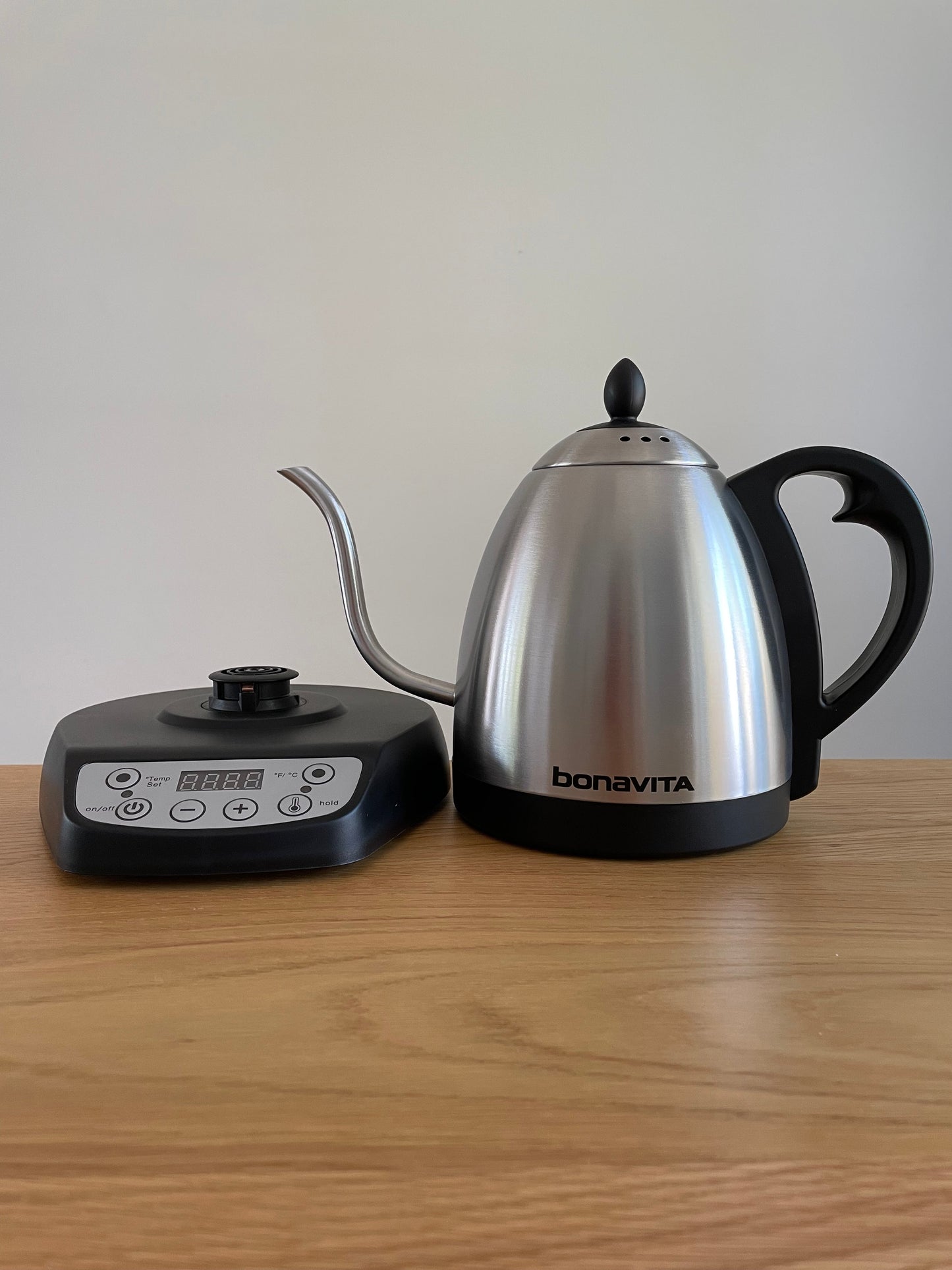 Bonavita 1L Cordless Variable Digital Kettle